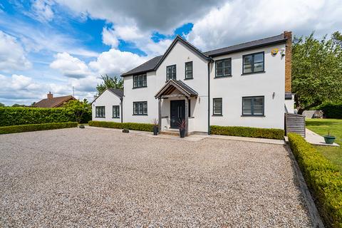 4 bedroom detached house for sale, Marigold Lane, Ingatestone CM4