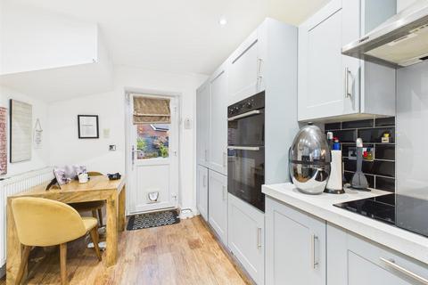 4 bedroom semi-detached house for sale, Provis Wharf, Aylesbury HP20
