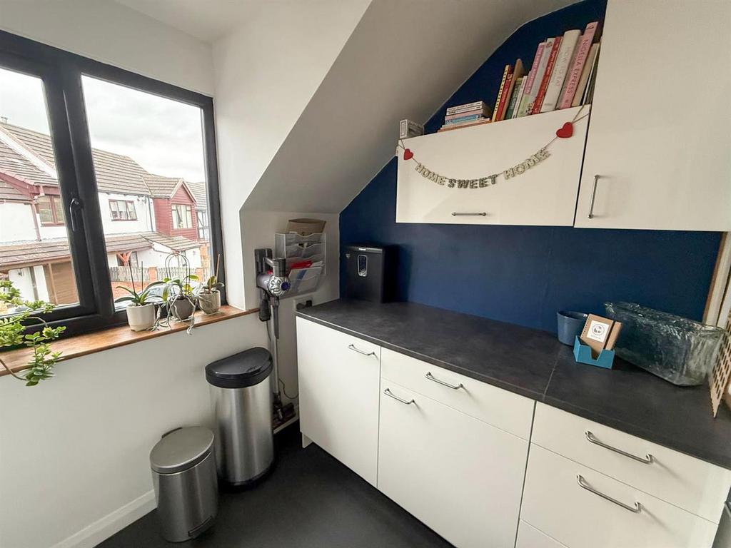 3 bed townhouse, Silsden 18