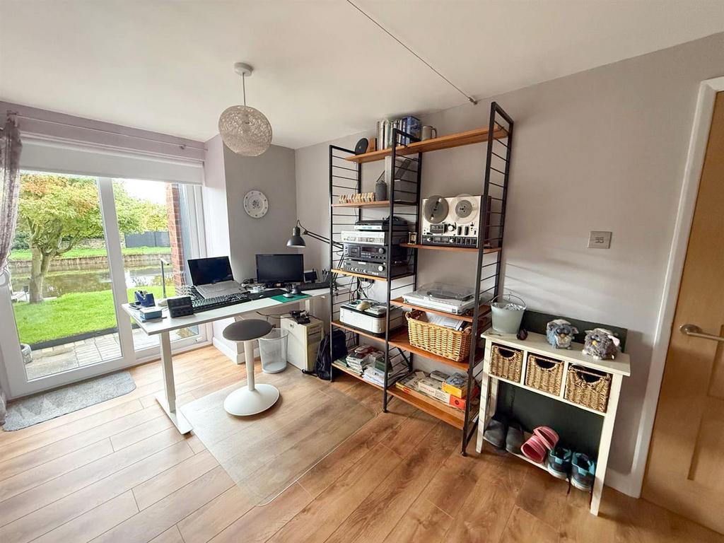 3 bed townhouse, Silsden 8