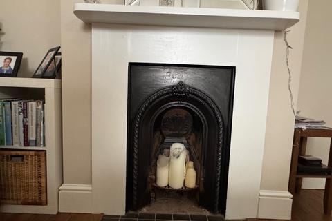 undefined, Queens Road, Egham, Surrey, TW20