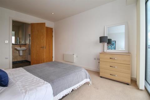 undefined, Princes Parade, Liverpool