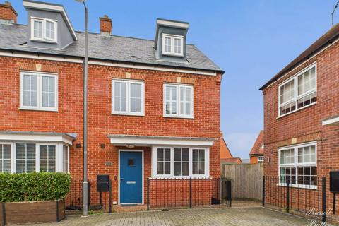undefined, Turnside Street, Buckingham
