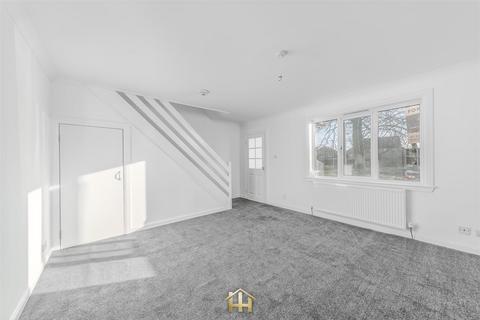 2 bedroom terraced house for sale, Earlston Avenue, Dundee DD4