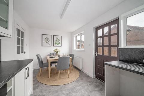 2 bedroom terraced house for sale, Earlston Avenue, Dundee DD4