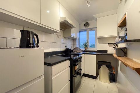 undefined, Maypole Road, Gravesend, Kent, DA12