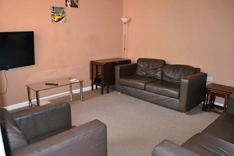 6 bedroom house to rent, 231 Tiverton Road B29 6BW