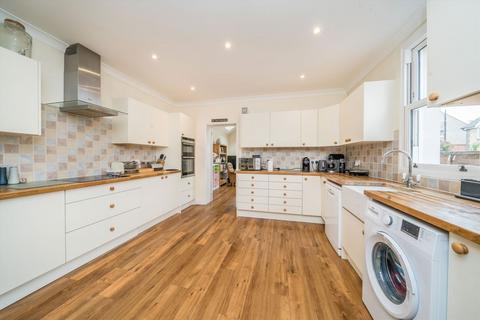 undefined, Ellerton Road, Surbiton KT6