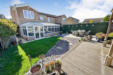 undefined, Chestnut Avenue, Corby NN17