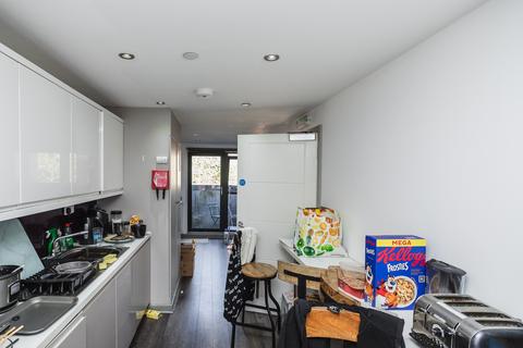 4 bedroom house of multiple occupation for sale, Dun Fields, Sheffield S3