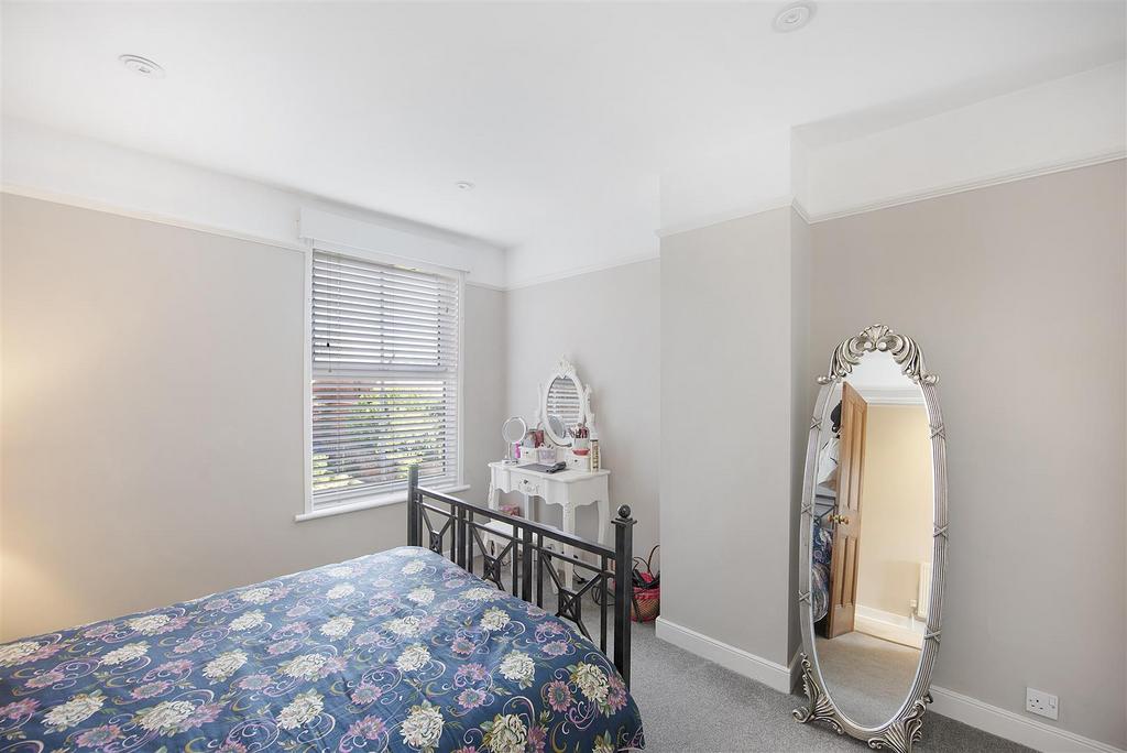 Fornham Road ph21.jpg