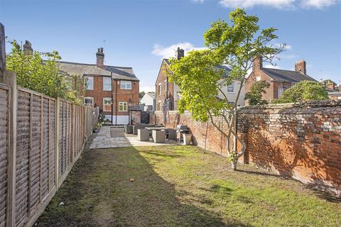 3 bedroom end of terrace house for sale, Fornham Road, Bury St Edmunds