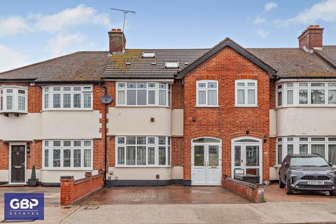 Stanley Avenue, Romford, RM2