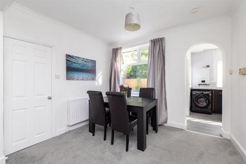 undefined, Vale Road, Sutton