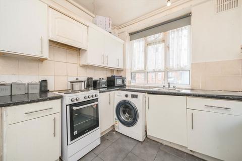 2 bedroom flat for sale, Stowe Road, London W12