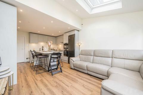 undefined, Aspen Close, London W5