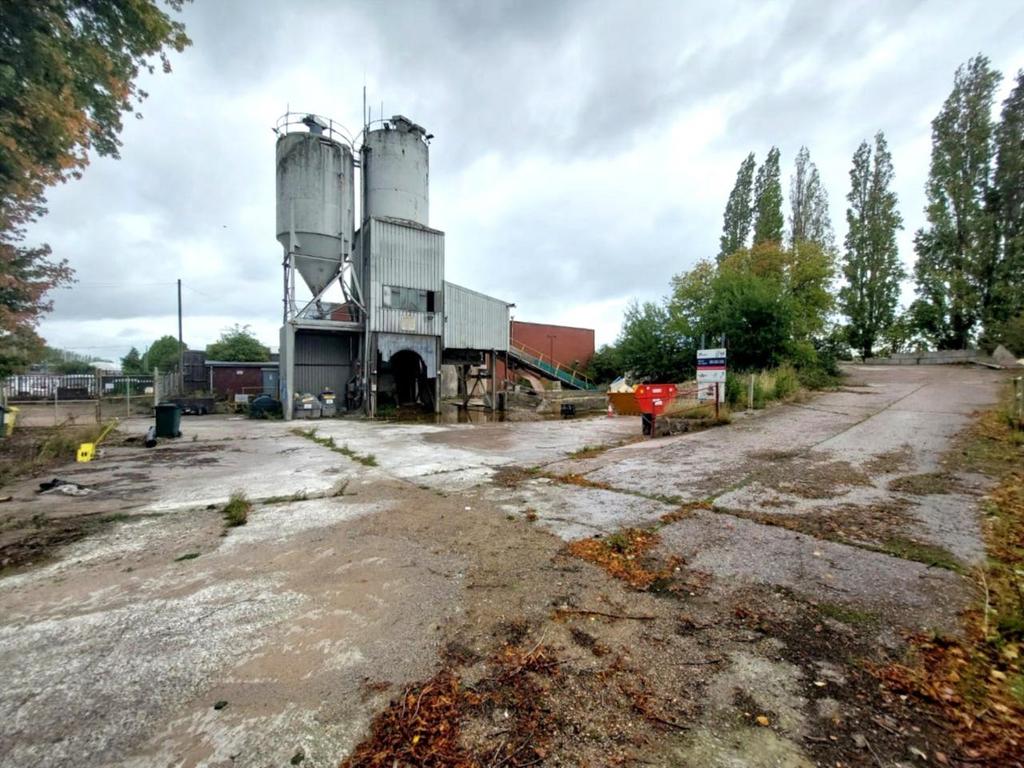 Cemex Stafford RMX 1 bright.JPG