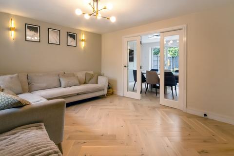 4 bedroom detached house for sale, Hambleton Close, Long Eaton, Nottingham,, NG10