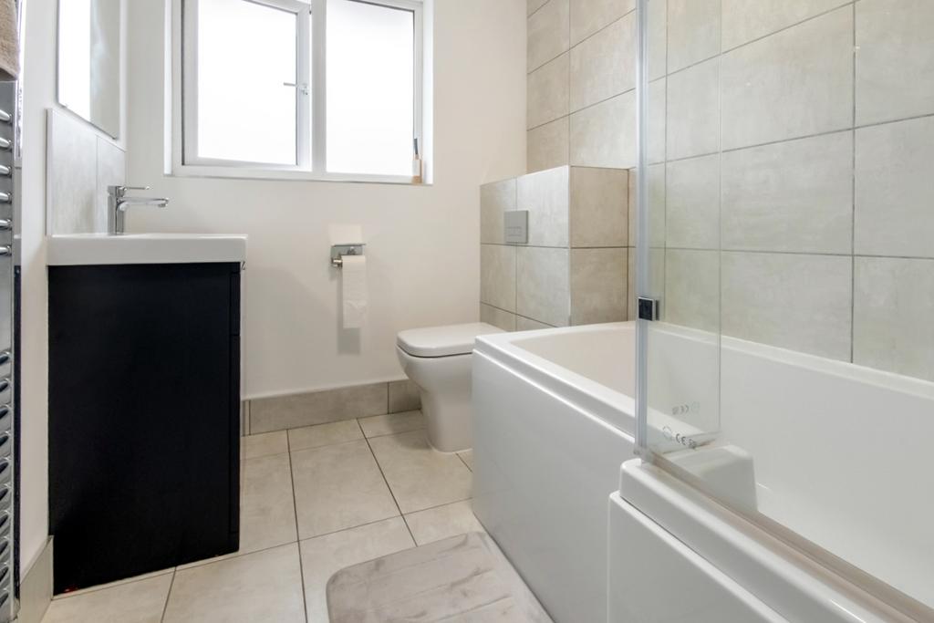 Bathroom-3