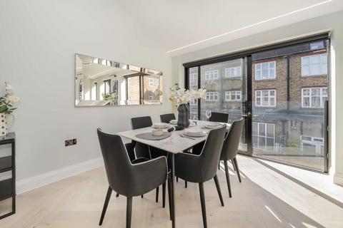undefined, Aylmer Parade, London N2