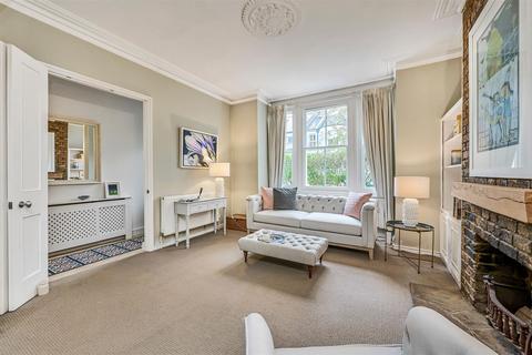 undefined, Cleveland Gardens, Barnes, London, SW13