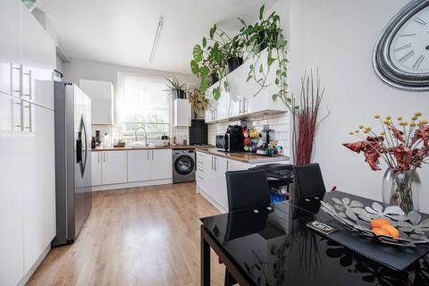 undefined, St Marks Rise, Dalston, London, E8