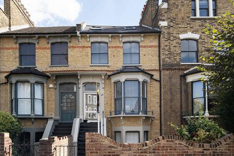 undefined, St Marks Rise, Dalston, London, E8