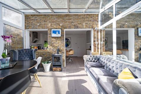 undefined, Danesdale Road, Victoria Park, London, E9