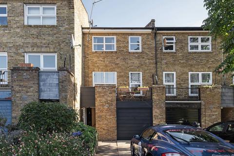 undefined, Danesdale Road, Victoria Park, London, E9