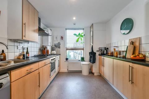 2 bedroom flat for sale, De Beauvoir Crescent, De Beauvoir Town, London, N1