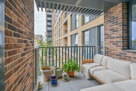 2 bedroom flat for sale, Greyhound Parade, Summerstown, LONDON, SW17
