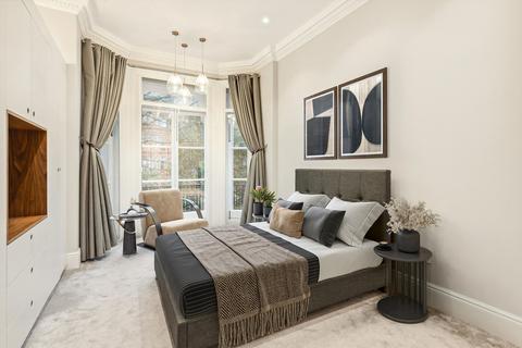 undefined, Sloane Gardens, London, SW1W