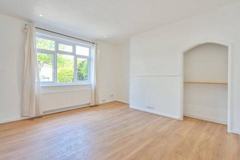 3 bedroom terraced house to rent, King Henrys Road, Kingston, Kingston upon Thames, KT1