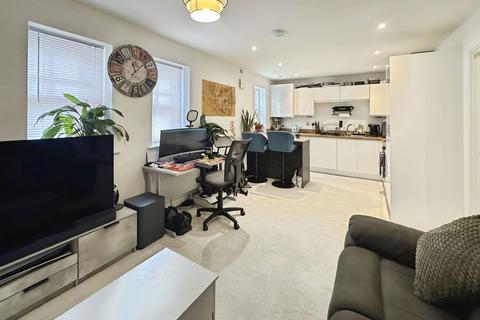 undefined, 8 Macniece Close, Birmingham B29
