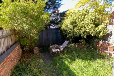 4 bedroom terraced house for sale, Glasgow Street, St James, NN5 5BL