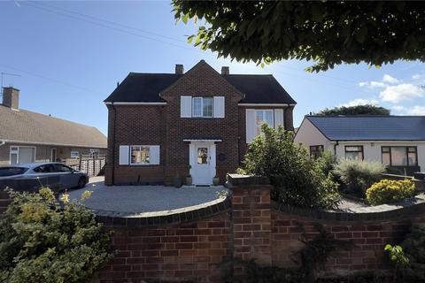 3 bedroom detached house for sale, The Avenue, Newark, Nottinghamshire, NG24