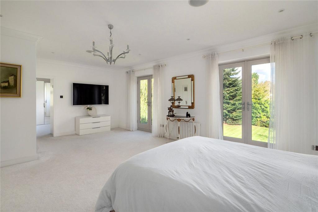 Principal Bedroom