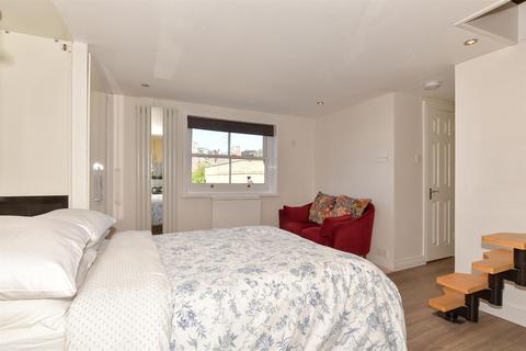 undefined, Union Street, Rochester, Kent
