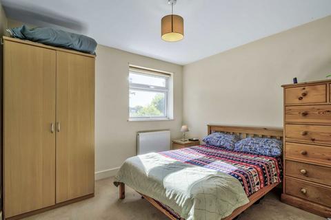 undefined, Telford Avenue, London SW2
