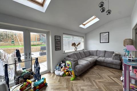83 Brockenhurst Drive, Sunderland, SR4 9NS
