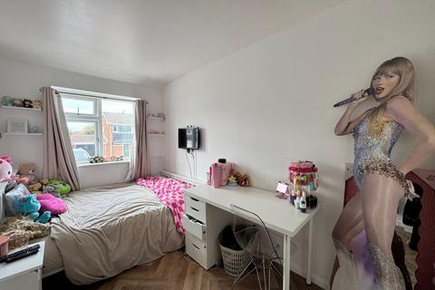 83 Brockenhurst Drive, Sunderland, SR4 9NS