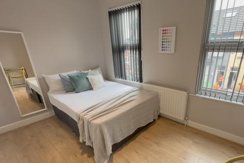 undefined, Romer Road, L6 6DH,