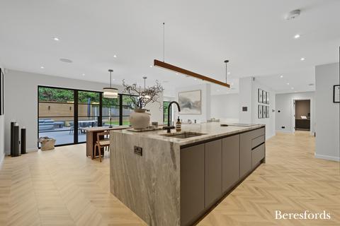 undefined, Park Way, Shenfield, CM15