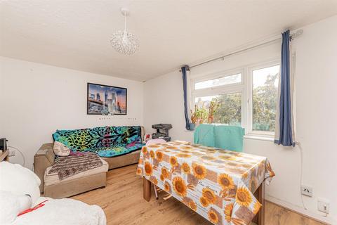 undefined, Tottenhall Road, London, N13