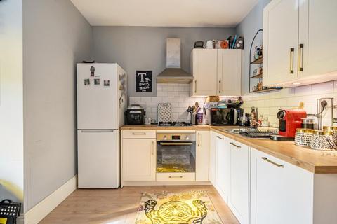 2 bedroom flat for sale, Chesham,  Buckinghamshire,  HP5
