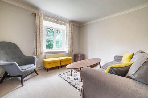 2 bedroom apartment to rent, Westcott Road, London, SE17