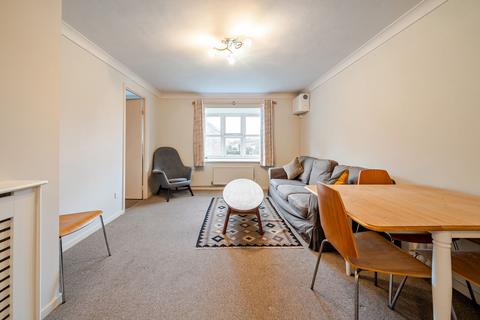2 bedroom apartment to rent, Westcott Road, London, SE17
