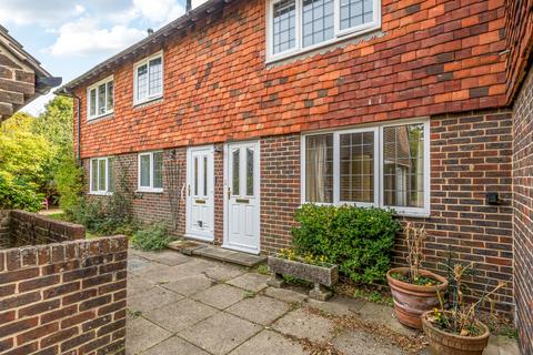 Tithe Barn Court, Aldwick Bay Estate, PO21