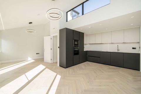 undefined, Aylmer Parade, London N2
