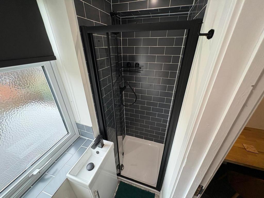 Room 3 en-suite